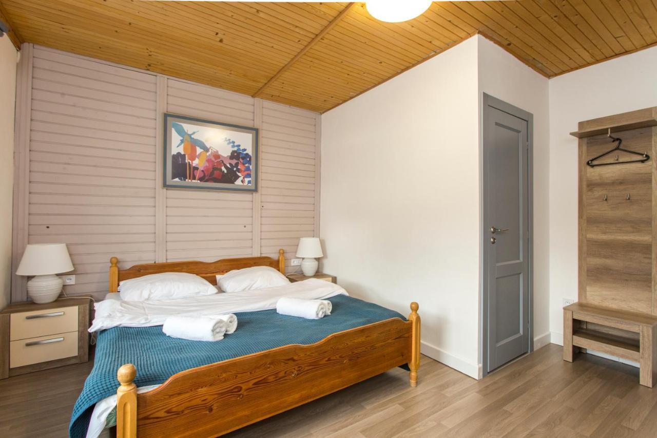 Guesthouse Yes In Bodice المظهر الخارجي الصورة