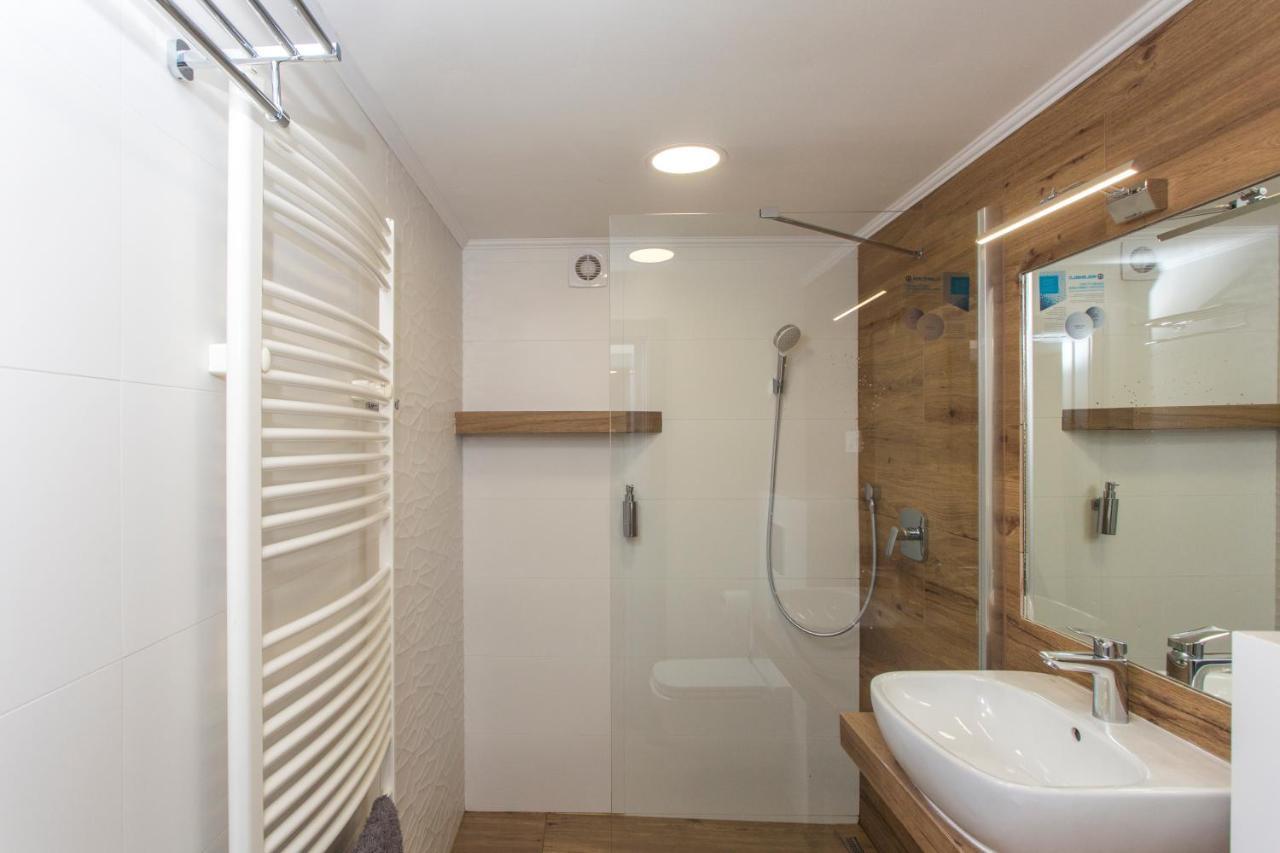 Guesthouse Yes In Bodice المظهر الخارجي الصورة